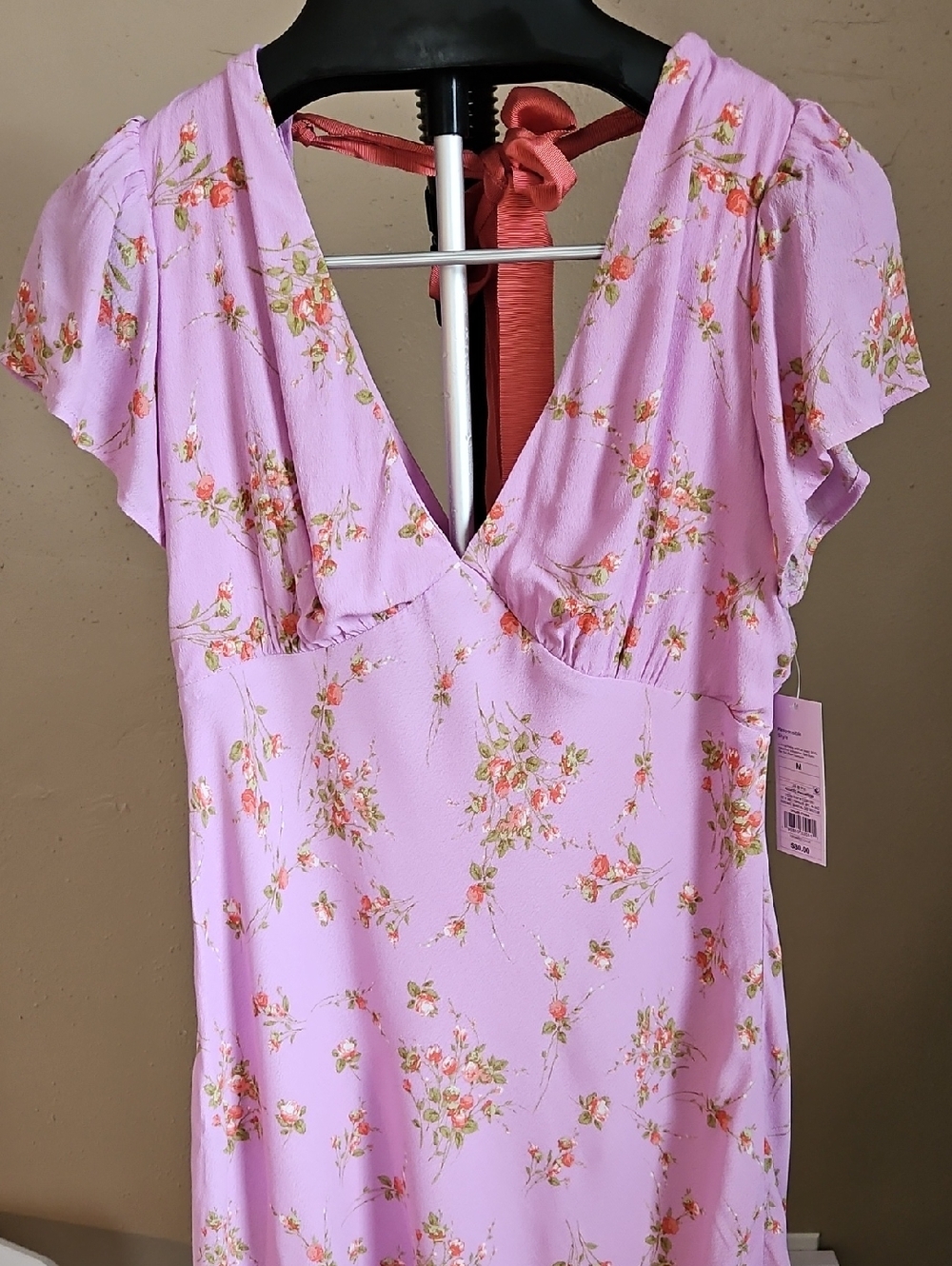 Lavender Floral V-Neck Midi Dress
